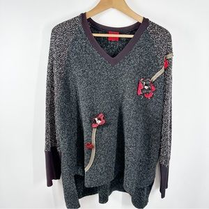 JG's Mad Lab Embellished Floral V Neck Tunic Sweater Top M/L